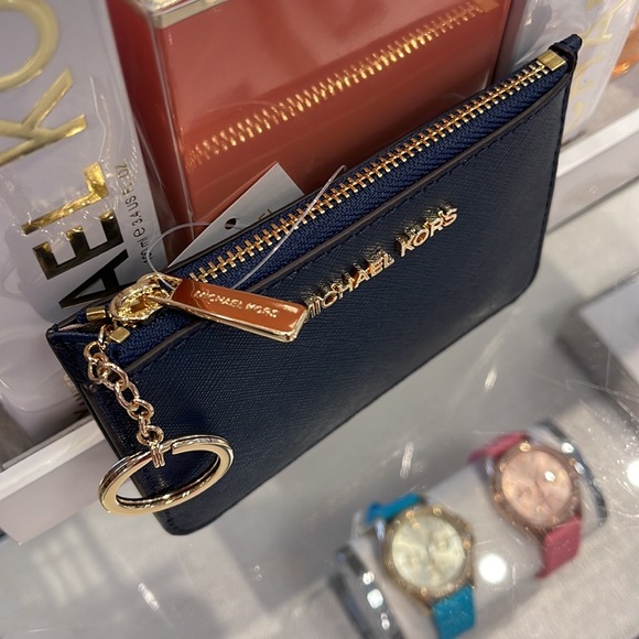 MICHAEL KORS SMALL TOP ZIP COINPOUCH WITH ID KEYCHAIN CARDHOLDER WALLET 
NWT - Picture 5 of 16
